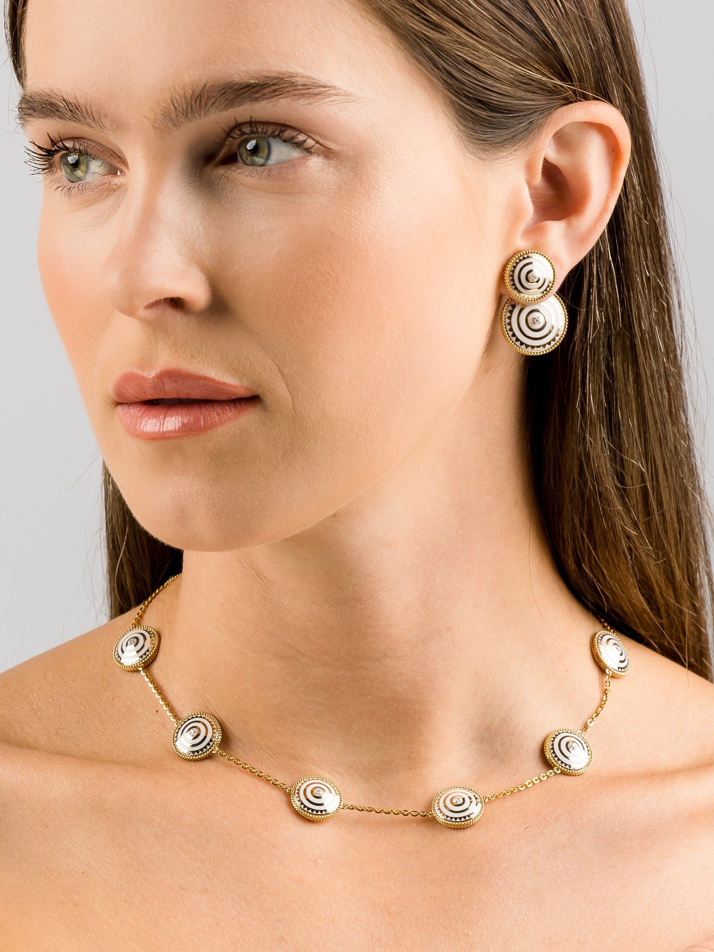 Maison Merchant Coeur Du Monde Classique 10 motif necklace