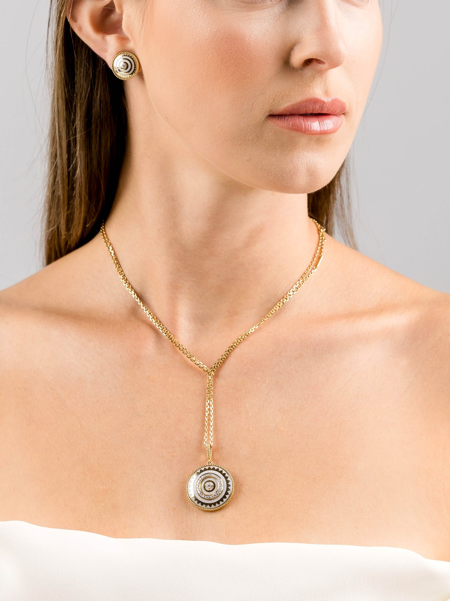 Maison Merchant Coeur Du Monde Majesté long necklace, 1 motif