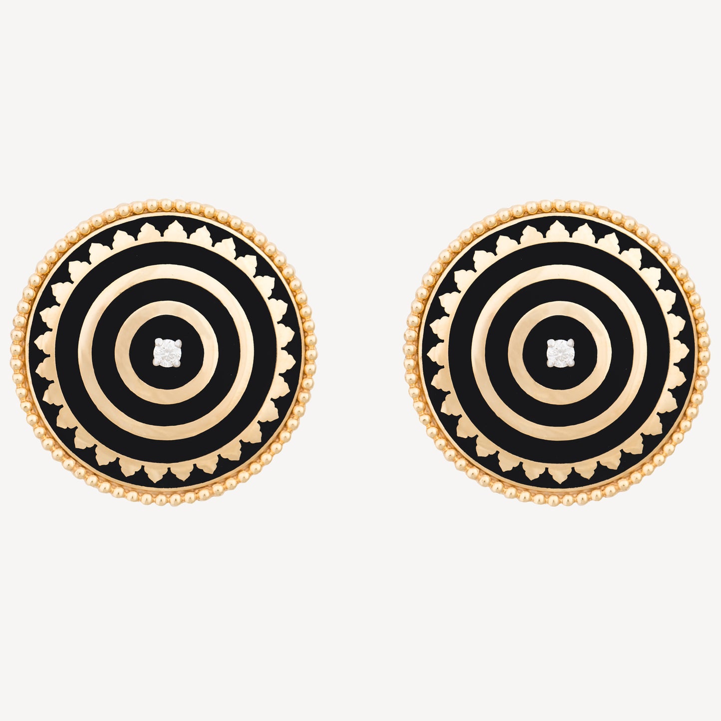 Maison Merchant Coeur Du Monde Grand Earring
